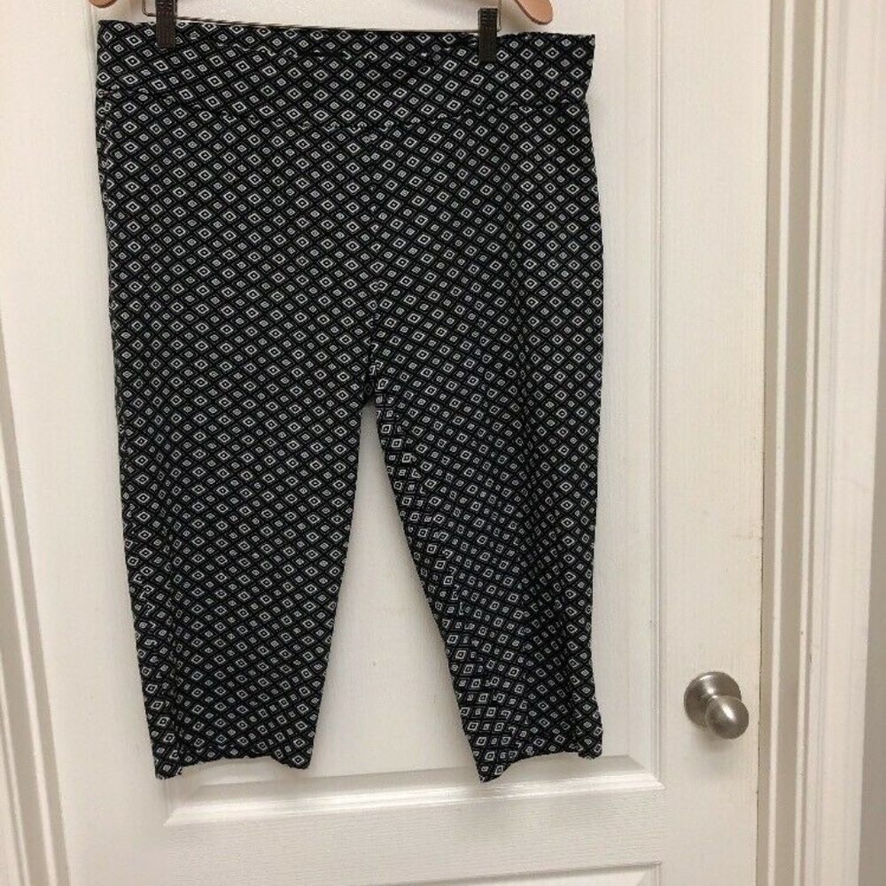 Focus 2000 Stretch Capri/Crop Pants Women's Size 2